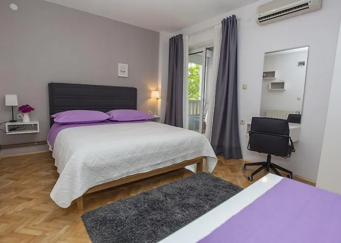 Villa Makarana Apartments