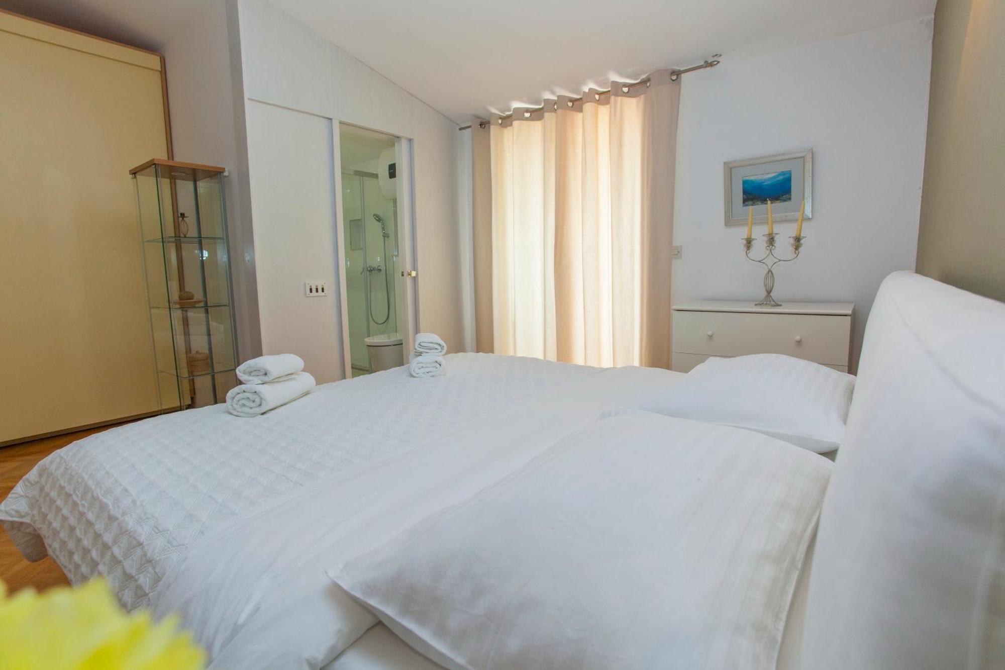 Apartment Makarana Makarska