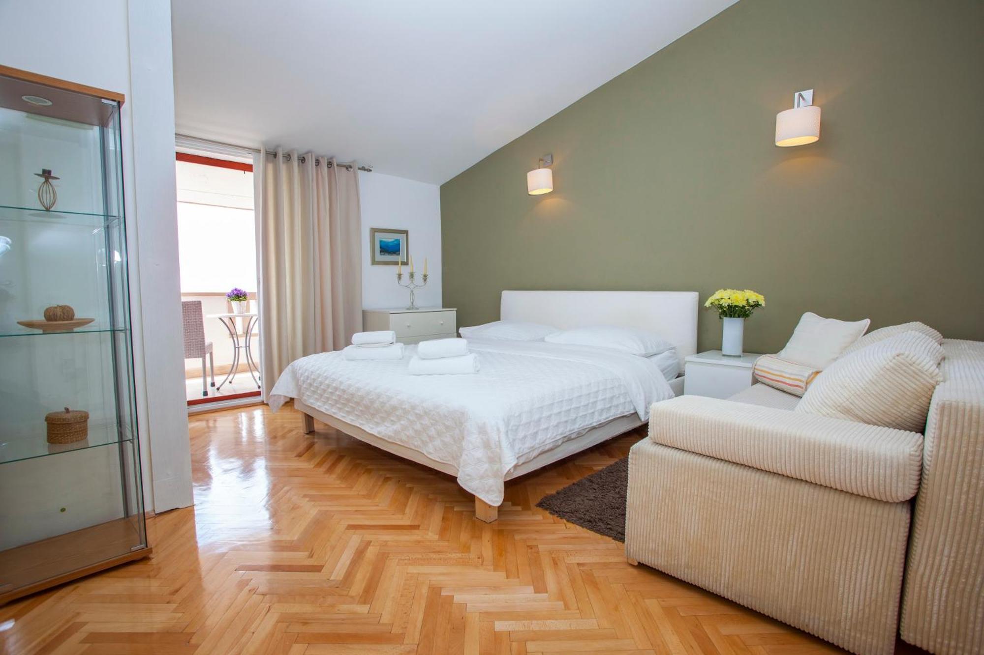 Makarana Apartment