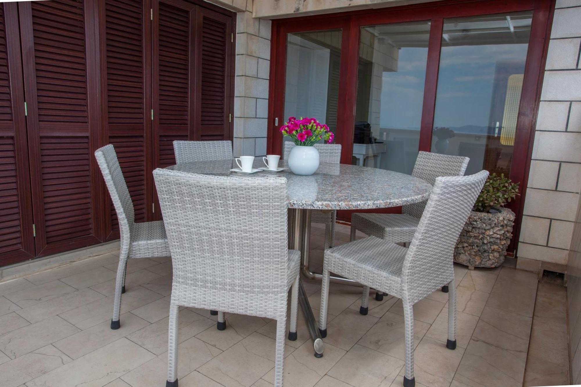 Makarana Apartment Makarska