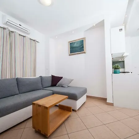 Villa Makarana Apartments Makarska Exterior photo